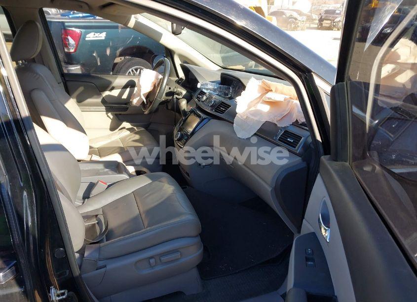 Photo 5 of 2015 Honda Odyssey EX-L (VIN 5FNRL5H66FB067538)