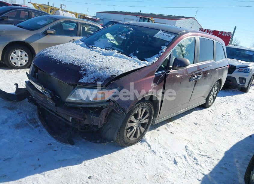 Photo 2 of 2015 Honda Odyssey EX-L (VIN 5FNRL5H66FB089720)
