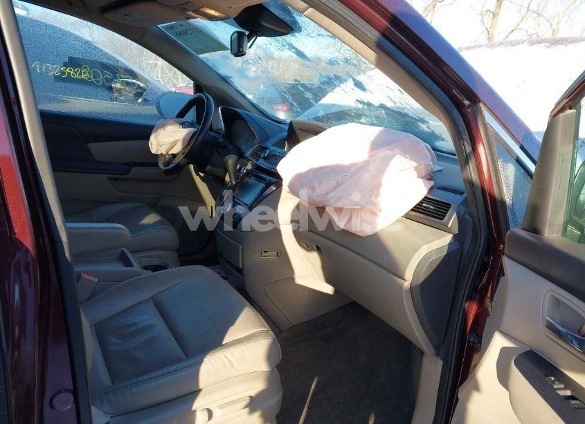 Photo 5 of 2015 Honda Odyssey EX-L (VIN 5FNRL5H66FB089720)