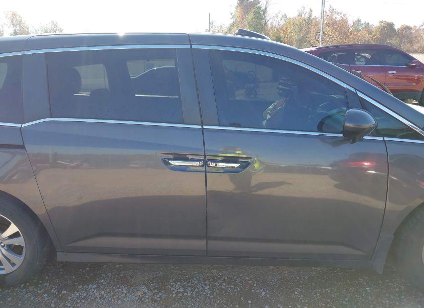 Photo 14 of 2015 Honda Odyssey EX-L (VIN 5FNRL5H66FB118309)