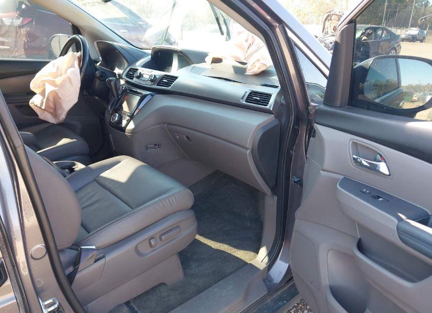 Photo 5 of 2015 Honda Odyssey EX-L (VIN 5FNRL5H66FB118309)