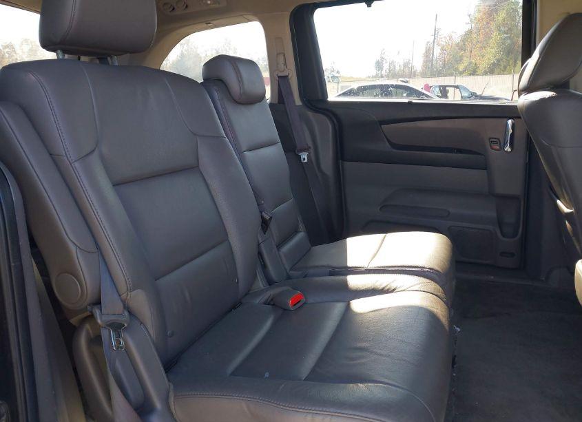 Photo 8 of 2015 Honda Odyssey EX-L (VIN 5FNRL5H66FB118309)