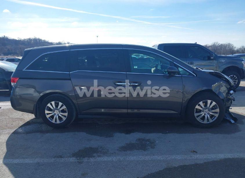 Photo 14 of 2016 Honda Odyssey EX-L (VIN 5FNRL5H66GB057559)