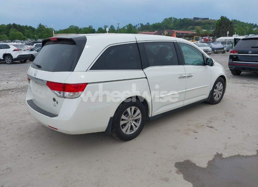 Photo 4 of 2016 Honda Odyssey EX-L (VIN 5FNRL5H66GB057691)