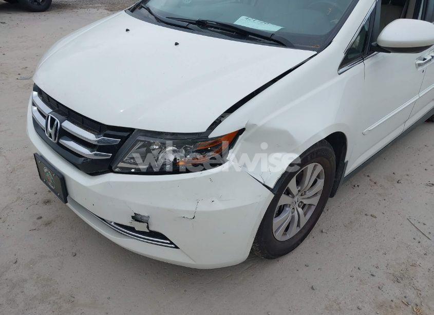 Photo 6 of 2016 Honda Odyssey EX-L (VIN 5FNRL5H66GB057691)