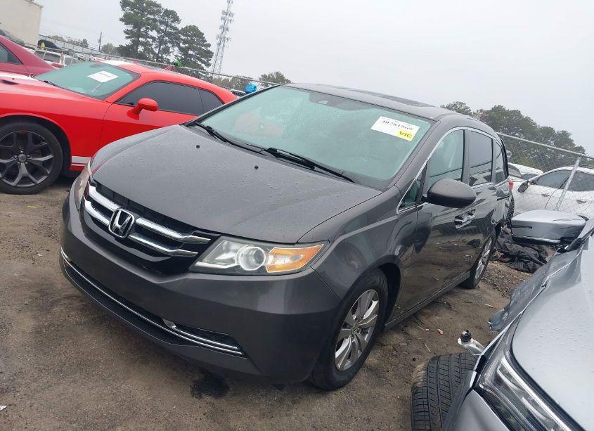 Photo 2 of 2016 Honda Odyssey EX-L (VIN 5FNRL5H66GB062728)