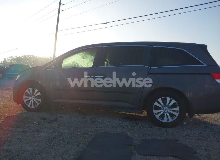 Photo 14 of 2016 Honda Odyssey EX-L (VIN 5FNRL5H66GB098077)
