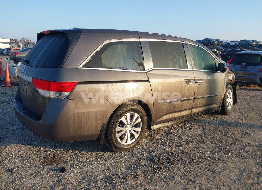 Photo 4 of 2016 Honda Odyssey EX-L (VIN 5FNRL5H66GB098077)