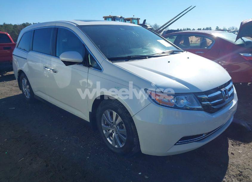 2016 Honda Odyssey EX-L (VIN 5FNRL5H66GB112222) main photo