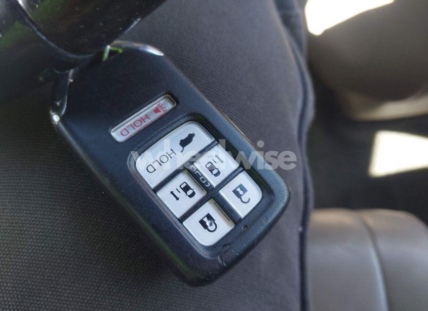 Photo 11 of 2016 Honda Odyssey EX-L (VIN 5FNRL5H66GB112222)