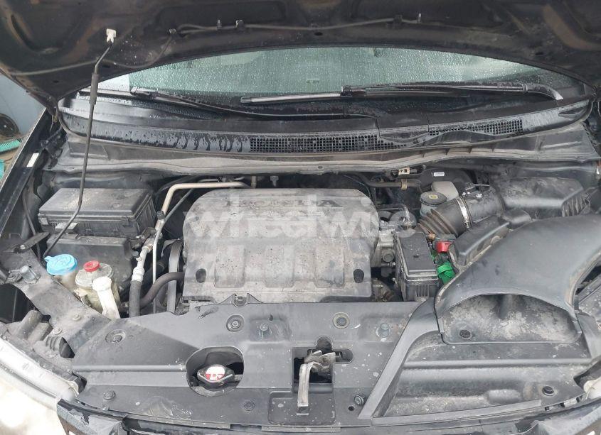 Photo 10 of 2016 Honda Odyssey EX-L (VIN 5FNRL5H66GB117257)