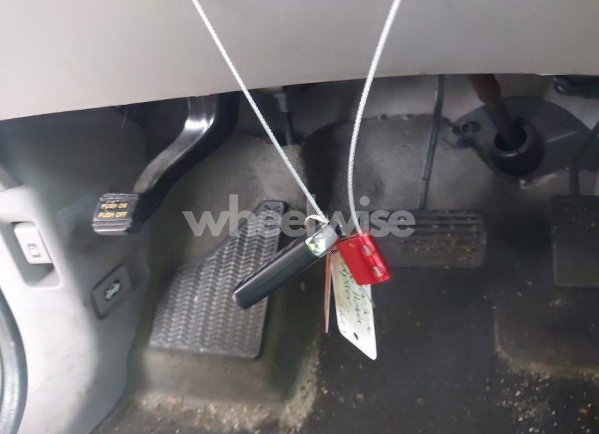 Photo 11 of 2016 Honda Odyssey EX-L (VIN 5FNRL5H66GB117257)