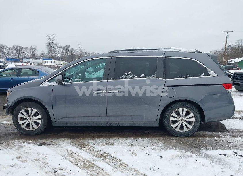 Photo 14 of 2016 Honda Odyssey EX-L (VIN 5FNRL5H66GB135063)