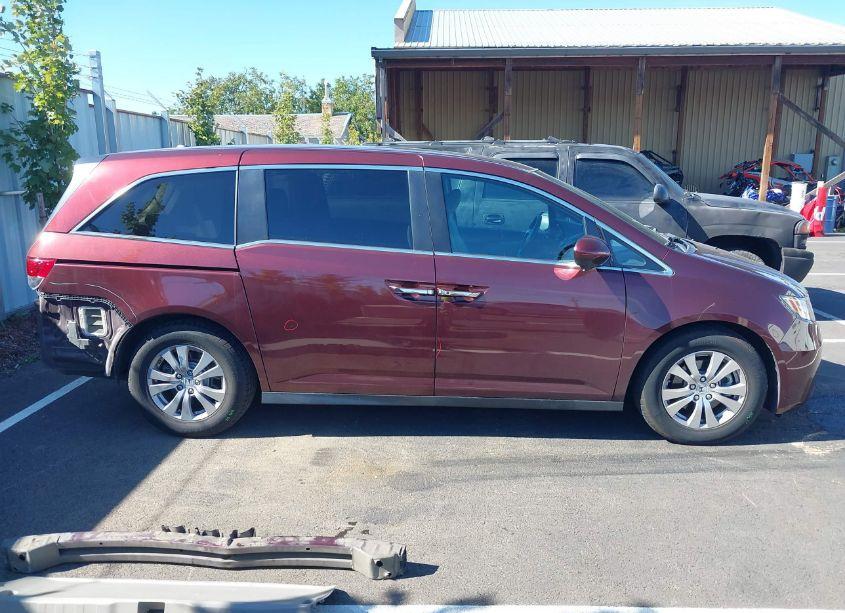 Photo 14 of 2016 Honda Odyssey EX-L (VIN 5FNRL5H66GB135807)