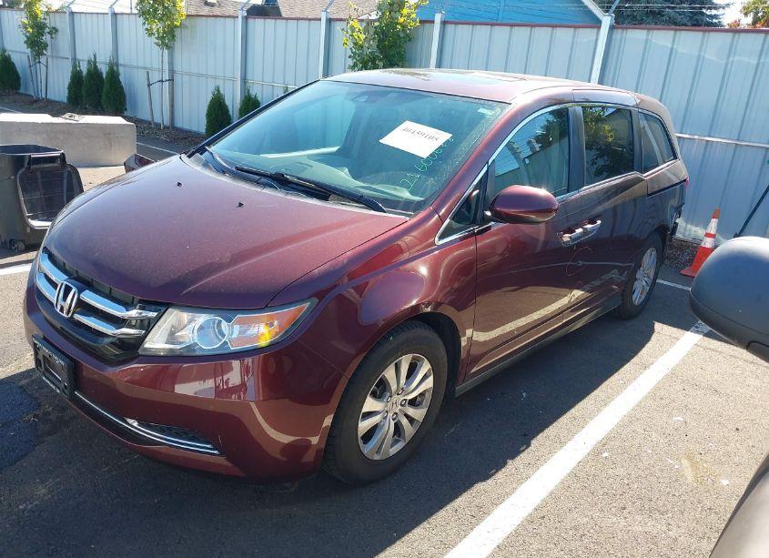 Photo 2 of 2016 Honda Odyssey EX-L (VIN 5FNRL5H66GB135807)