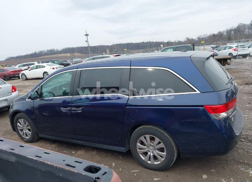 Photo 14 of 2016 Honda Odyssey EX-L (VIN 5FNRL5H66GB161632)
