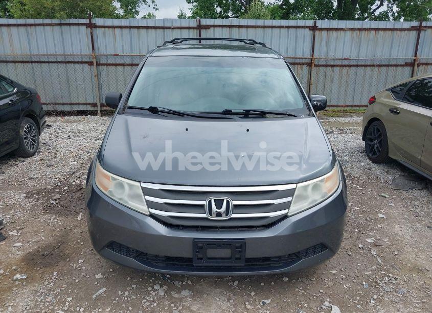 Photo 12 of 2011 Honda Odyssey EX-L (VIN 5FNRL5H67BB001719)