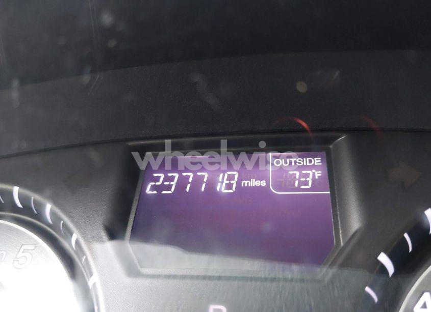 Photo 15 of 2011 Honda Odyssey EX-L (VIN 5FNRL5H67BB001719)