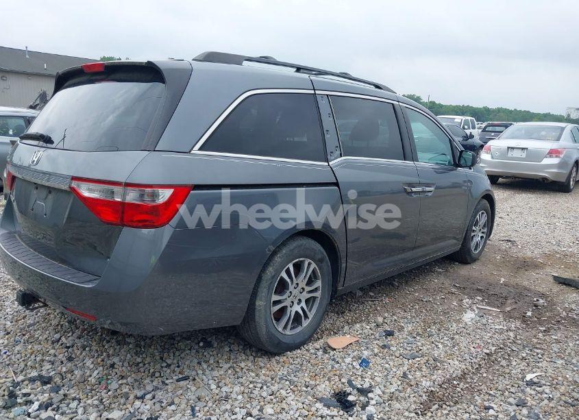 Photo 4 of 2011 Honda Odyssey EX-L (VIN 5FNRL5H67BB001719)