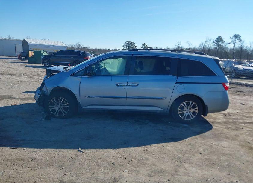 Photo 14 of 2011 Honda Odyssey EX-L (VIN 5FNRL5H67BB005074)