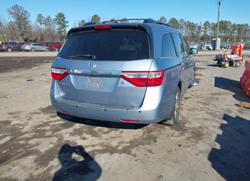 Photo 4 of 2011 Honda Odyssey EX-L (VIN 5FNRL5H67BB005074)