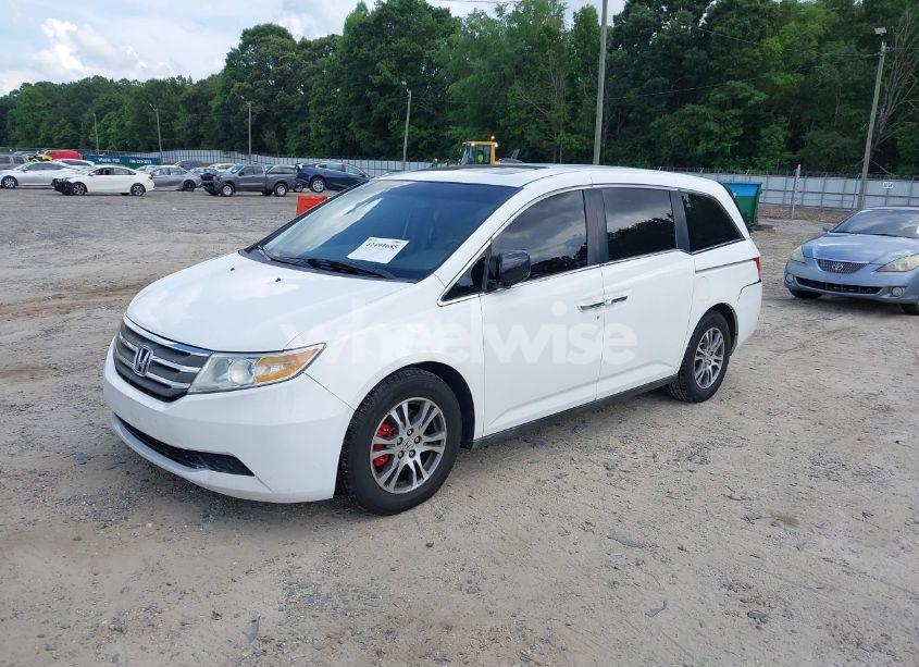 Photo 2 of 2011 Honda Odyssey EX-L (VIN 5FNRL5H67BB011070)