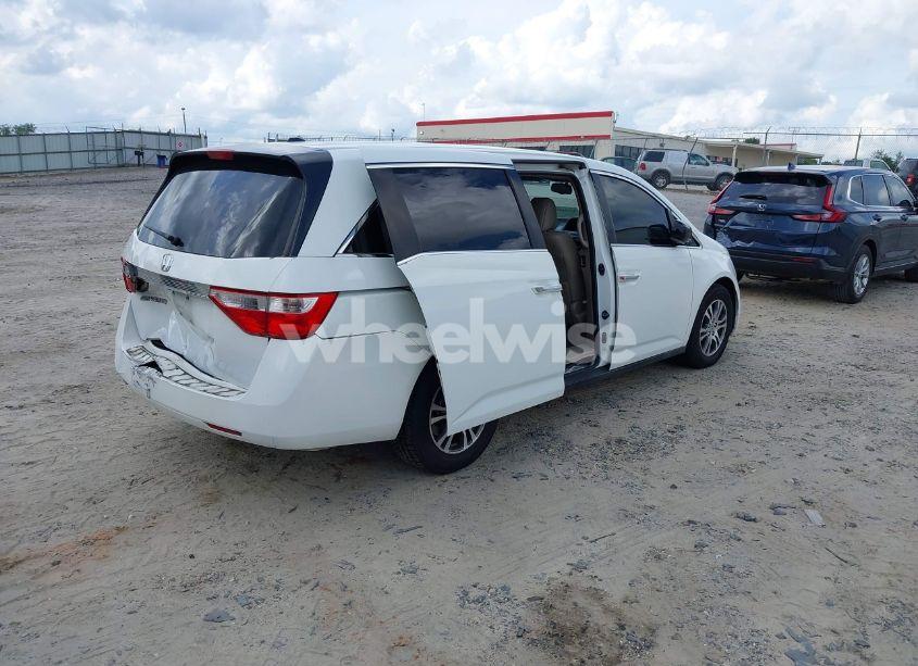 Photo 4 of 2011 Honda Odyssey EX-L (VIN 5FNRL5H67BB011070)