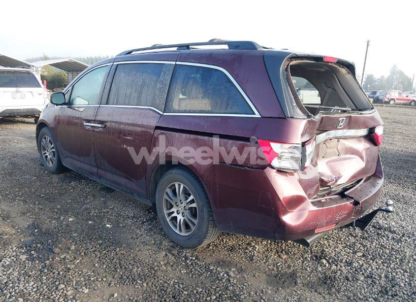 Photo 3 of 2011 Honda Odyssey EX-L (VIN 5FNRL5H67BB018388)