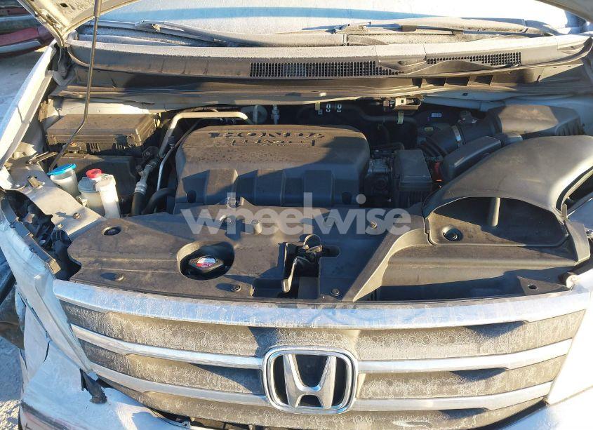Photo 10 of 2011 Honda Odyssey EX-L (VIN 5FNRL5H67BB048832)