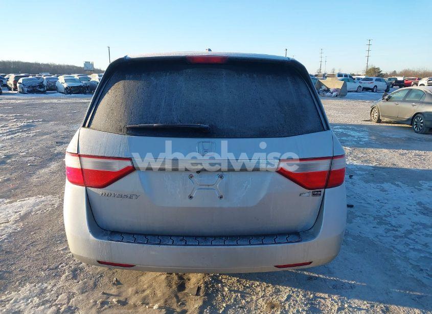 Photo 16 of 2011 Honda Odyssey EX-L (VIN 5FNRL5H67BB048832)