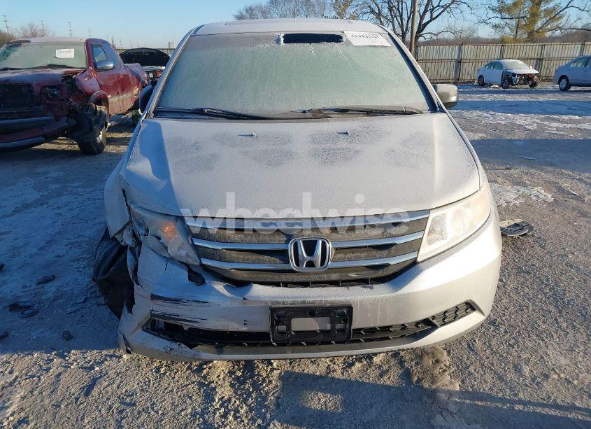 Photo 6 of 2011 Honda Odyssey EX-L (VIN 5FNRL5H67BB048832)