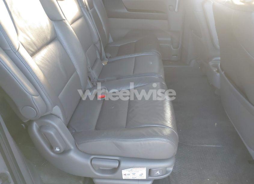 Photo 8 of 2011 Honda Odyssey EX-L (VIN 5FNRL5H67BB048832)