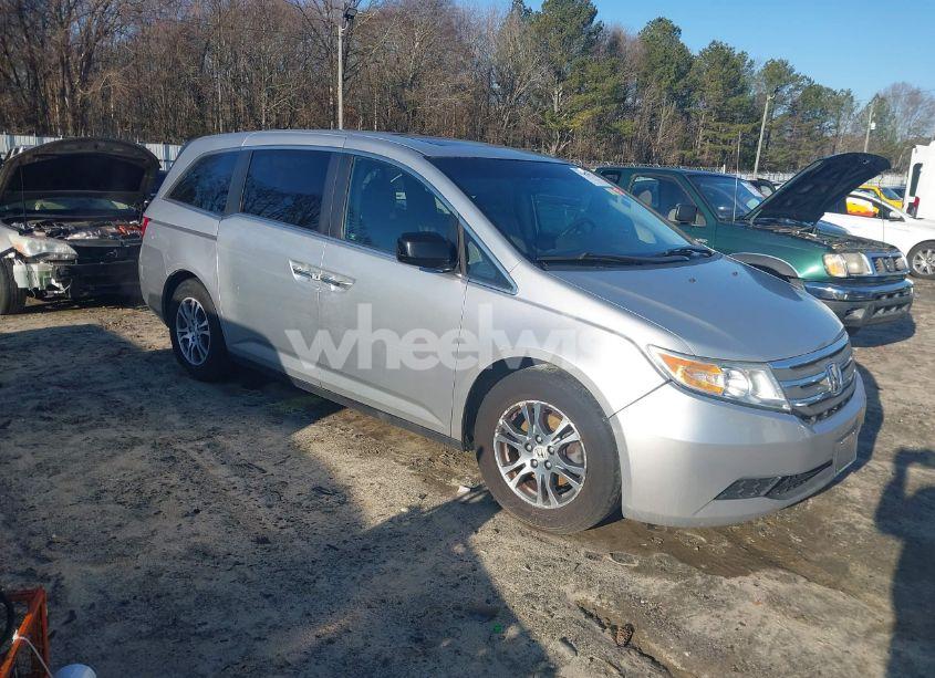 2011 Honda Odyssey EX-L (VIN 5FNRL5H67BB048863) main photo