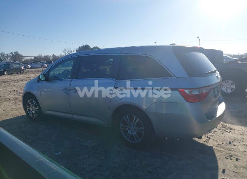 Photo 14 of 2011 Honda Odyssey EX-L (VIN 5FNRL5H67BB048863)