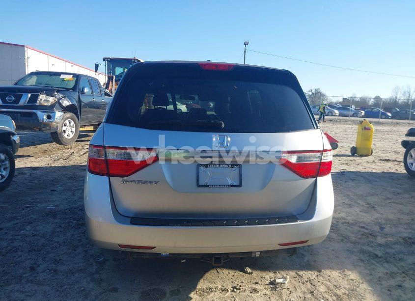 Photo 16 of 2011 Honda Odyssey EX-L (VIN 5FNRL5H67BB048863)