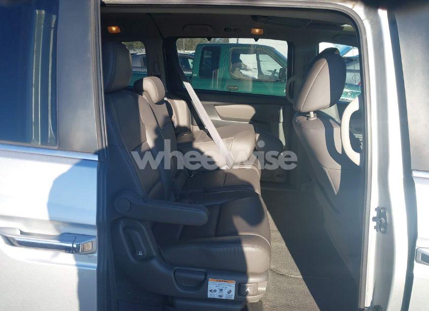 Photo 8 of 2011 Honda Odyssey EX-L (VIN 5FNRL5H67BB048863)