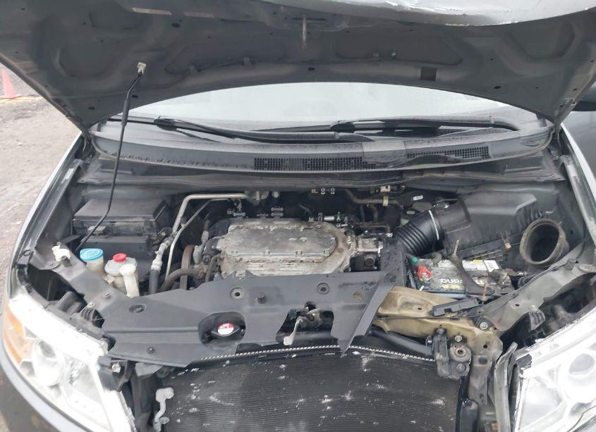 Photo 10 of 2011 Honda Odyssey EX-L (VIN 5FNRL5H67BB061709)