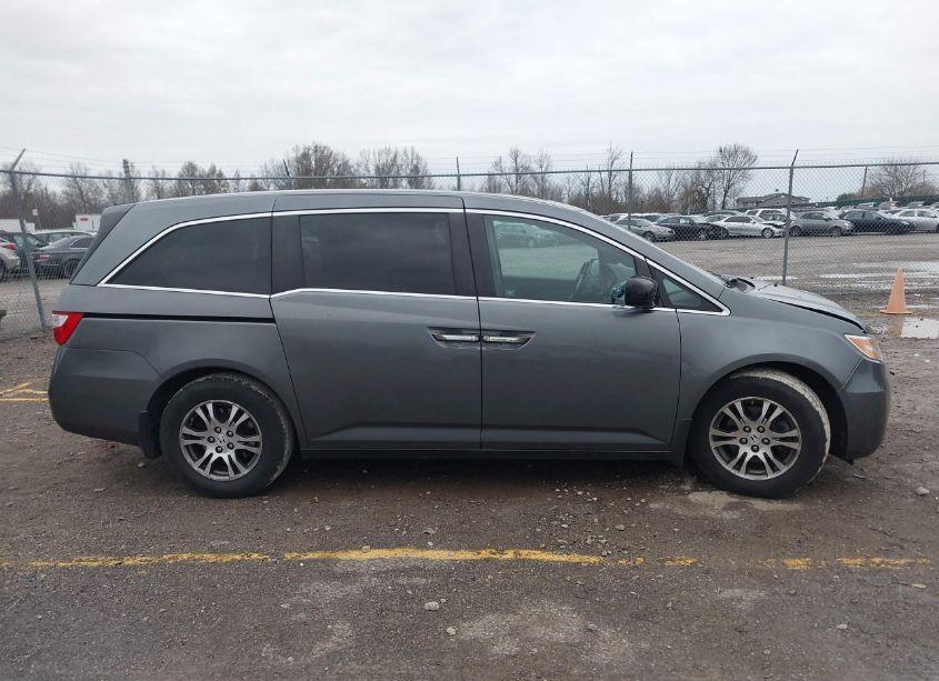 Photo 13 of 2011 Honda Odyssey EX-L (VIN 5FNRL5H67BB061709)