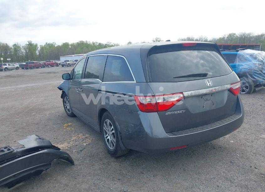Photo 3 of 2011 Honda Odyssey EX-L (VIN 5FNRL5H67BB068708)