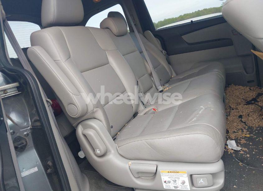 Photo 8 of 2011 Honda Odyssey EX-L (VIN 5FNRL5H67BB068708)