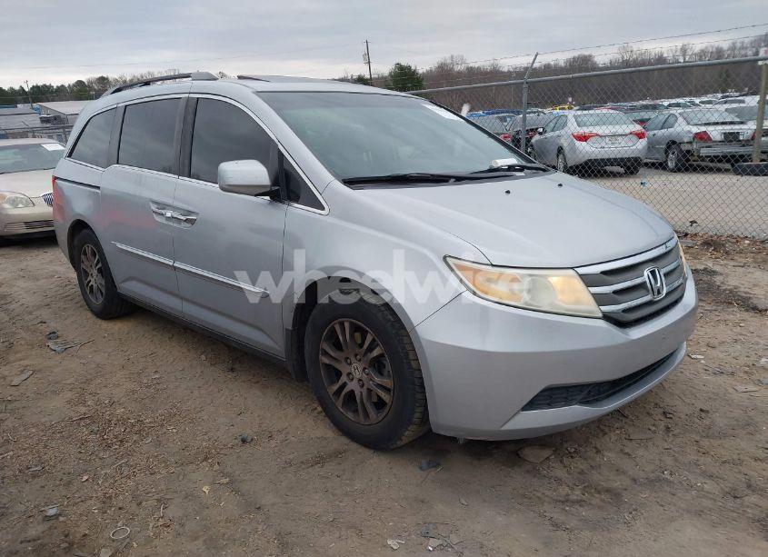 2011 Honda Odyssey EX-L (VIN 5FNRL5H67BB071088) main photo