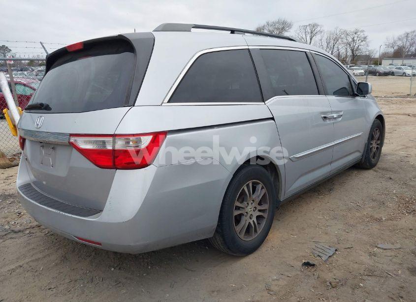 Photo 4 of 2011 Honda Odyssey EX-L (VIN 5FNRL5H67BB071088)