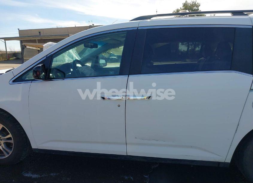 Photo 14 of 2011 Honda Odyssey EX-L (VIN 5FNRL5H67BB076677)