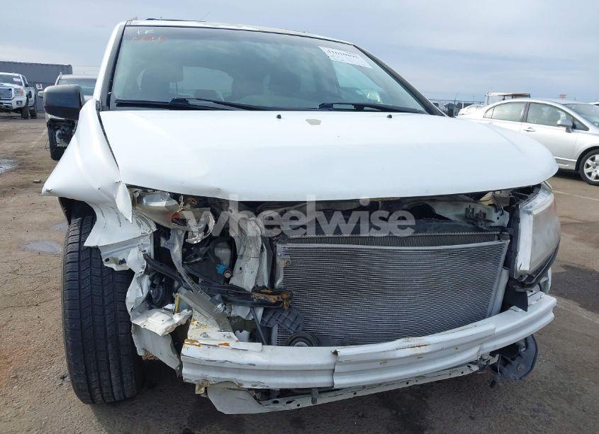 Photo 6 of 2011 Honda Odyssey EX-L (VIN 5FNRL5H67BB076677)