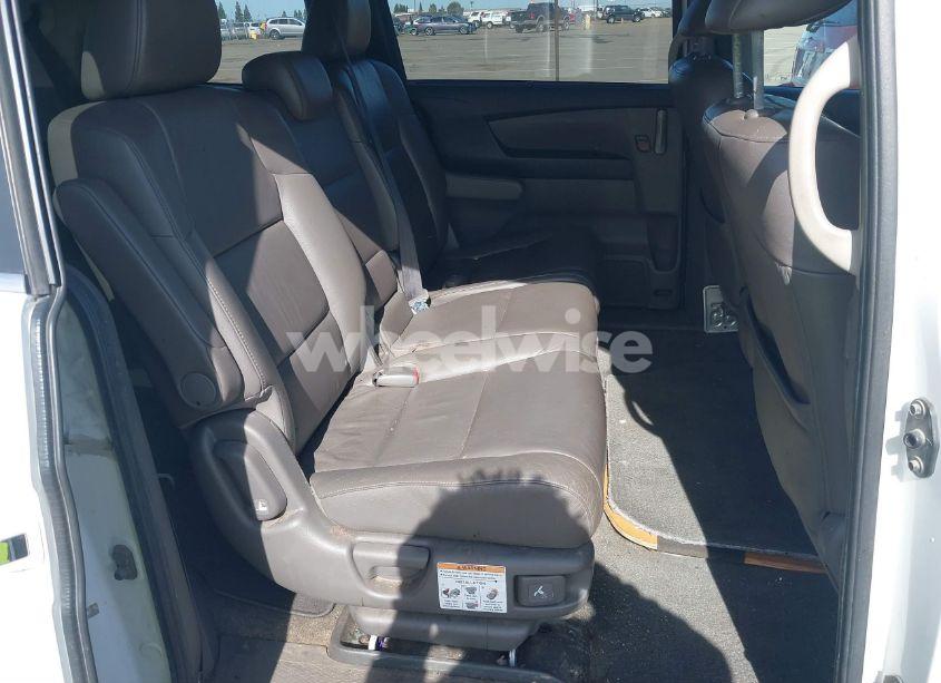 Photo 8 of 2011 Honda Odyssey EX-L (VIN 5FNRL5H67BB076677)