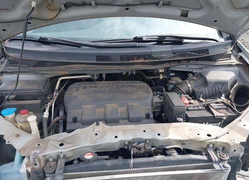 Photo 10 of 2011 Honda Odyssey EX-L (VIN 5FNRL5H67BB079711)