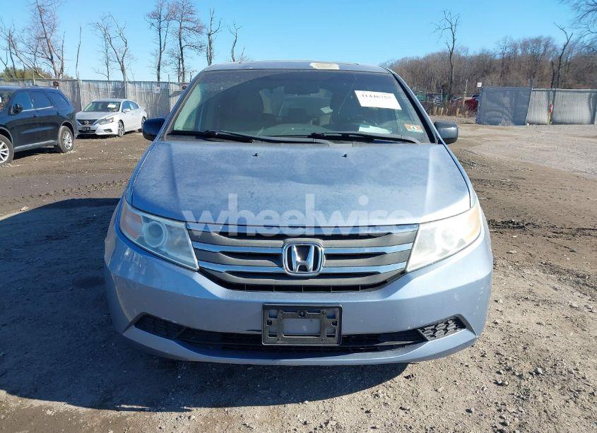 Photo 12 of 2011 Honda Odyssey EX-L (VIN 5FNRL5H67BB081281)