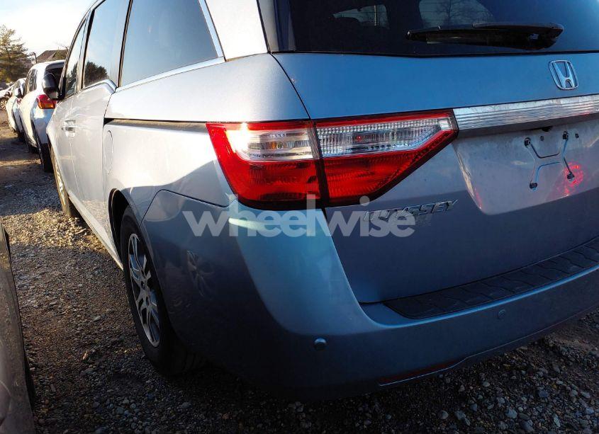 Photo 19 of 2011 Honda Odyssey EX-L (VIN 5FNRL5H67BB081281)