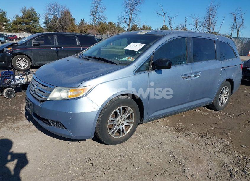 Photo 2 of 2011 Honda Odyssey EX-L (VIN 5FNRL5H67BB081281)