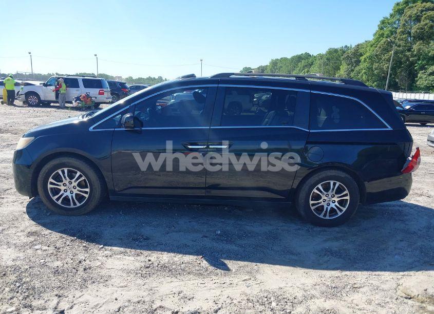 Photo 14 of 2011 Honda Odyssey EX-L (VIN 5FNRL5H67BB087064)